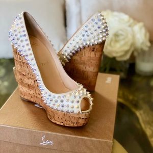 NEW-Christian Louboutin Une Plume Spikes wedge 140